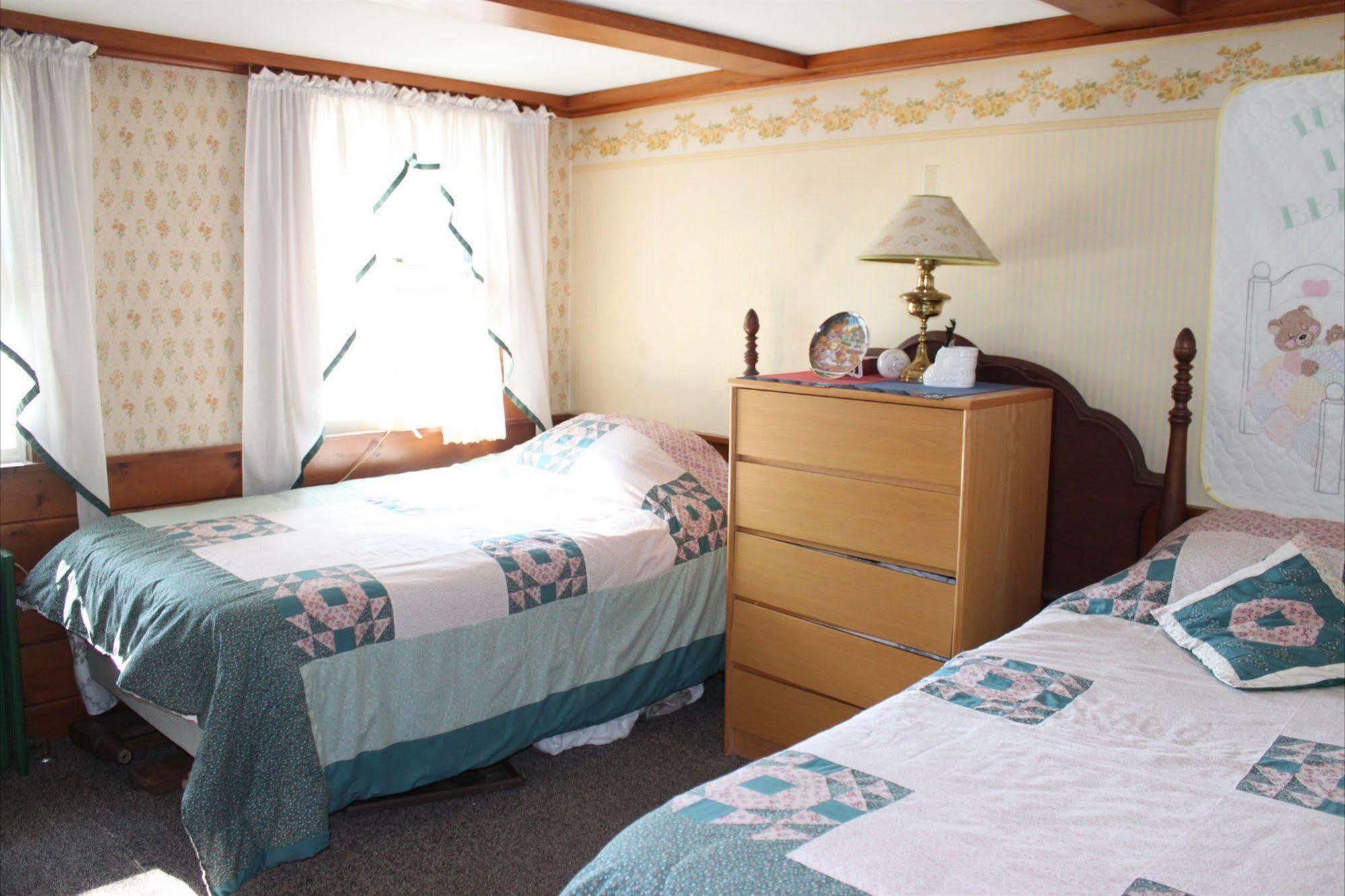 White Trellis Motel นอร์ทคอนเวย์ ภายนอก รูปภาพ