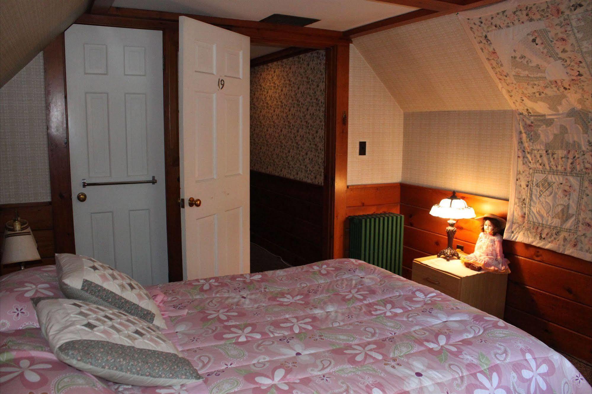 White Trellis Motel นอร์ทคอนเวย์ ภายนอก รูปภาพ
